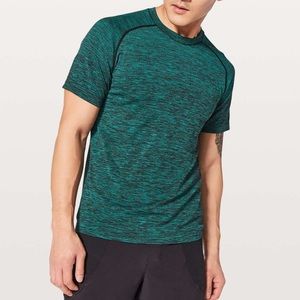Lululemon metal vent tech short sleeved